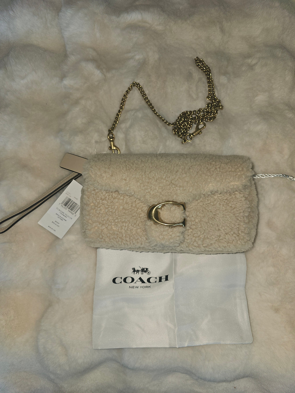 Coach NWT Tabby 19 Crossbody in Beige Shearling