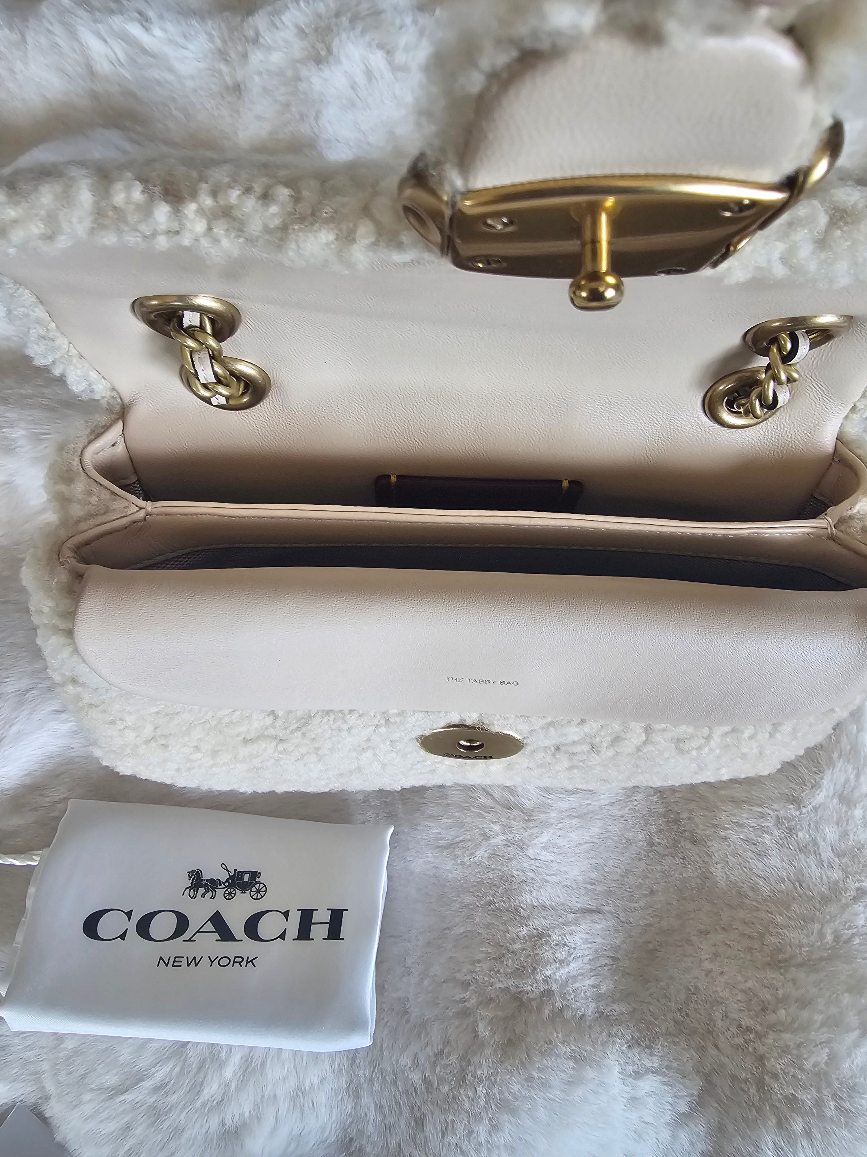 Coach NWT Tabby 20 Shoulder Bag in Cream Shearling