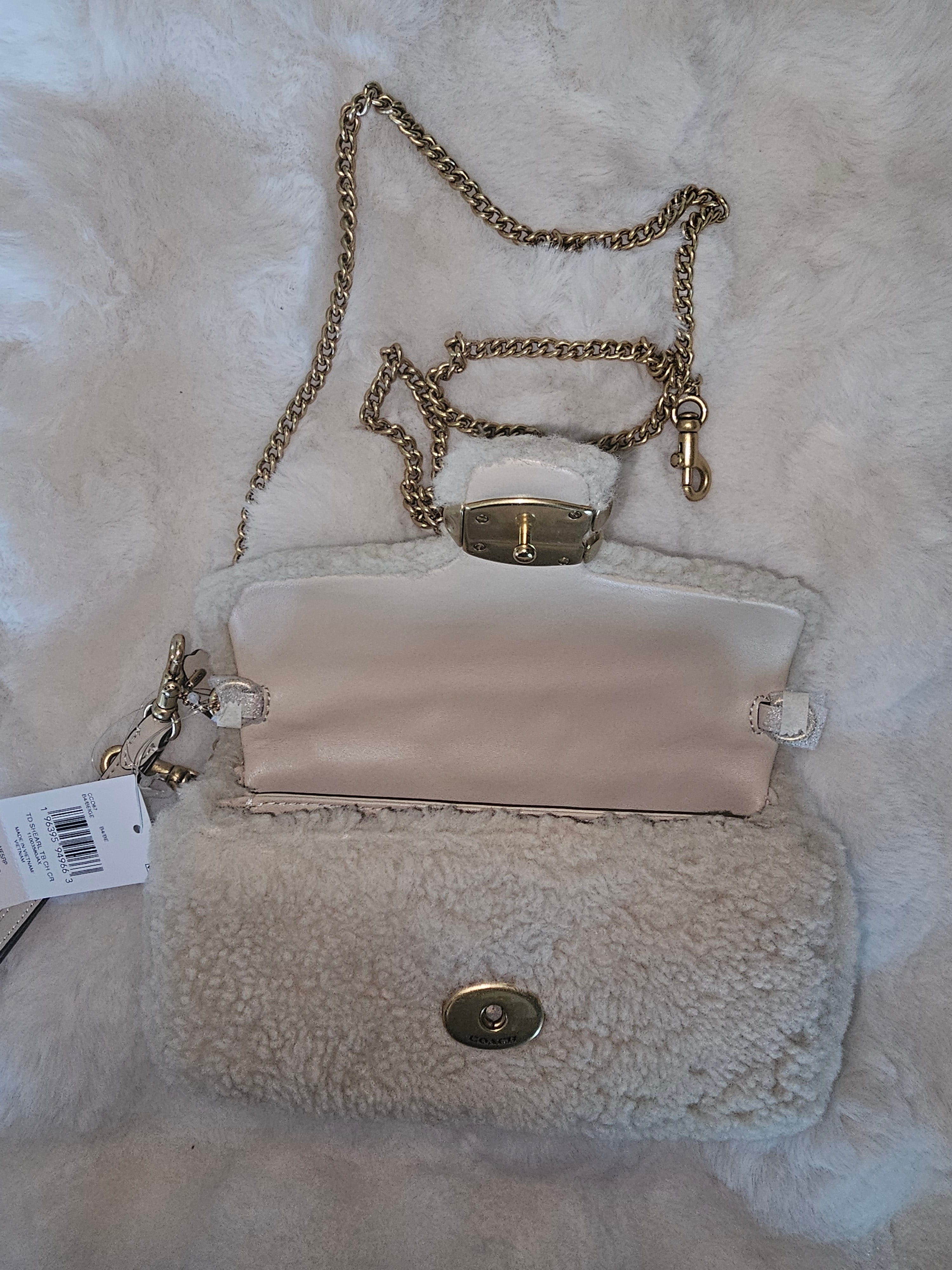 Coach NWT Tabby 19 Crossbody in Beige Shearling